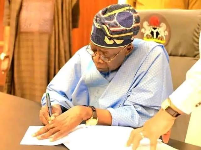 Dr. Akinola Odeyemi Net Worth