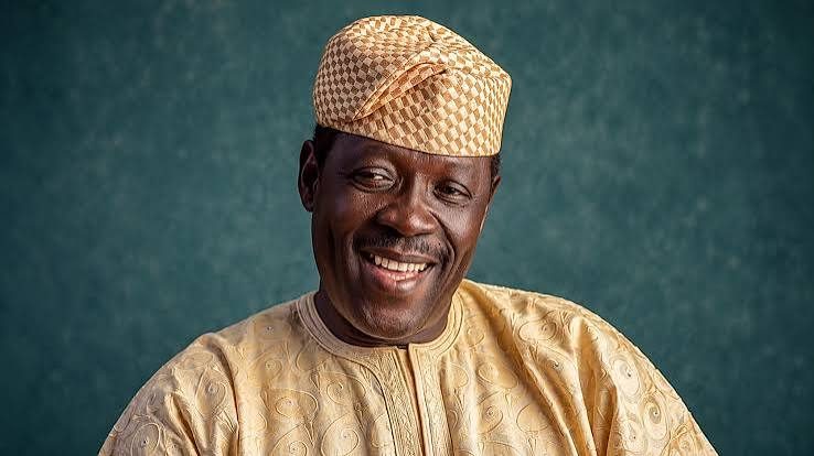 TAIWO HASSAN OGOGO BIOGRAPHY